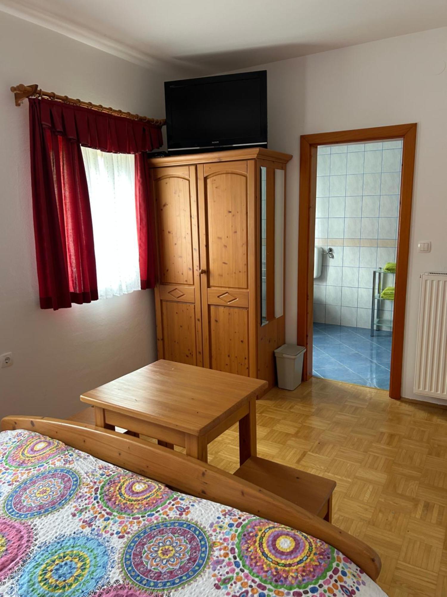 Tourist Farm Gradisnik Apartment Solcava Bagian luar foto